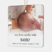 私の最初のNannyの写真のベビーを抱え生まれたばかりのた セラミックオーナメント (左)