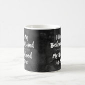 私の最愛は私の物パーソナライズで黒い水彩画です コーヒーマグカップ (中央)