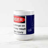 私の机の事に触れないで下さい! コーヒーマグカップ (中央)