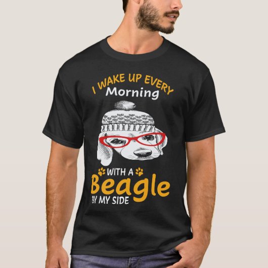 私の横にはいつもビーグルがいます Tシャツ (正面)
