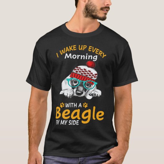 私の横にはいつもビーグルがいます Tシャツ (正面)