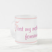 私の母は永遠に私の友人のマグカップ フロストグラスマグカップ (正面左)