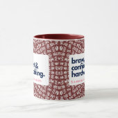 私の母は高価で勇敢で自信があり、懸命的な仕事 マグカップ (中央)