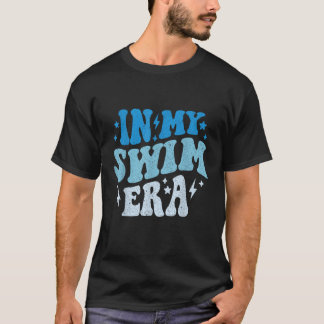 私の泳ぐ時代に夏のおもしろい水泳はグルービー泳ぐ Tシャツ