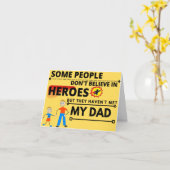 私の父 私のヒーロー 折りたたみグリーティングカード カード (黄色い花)