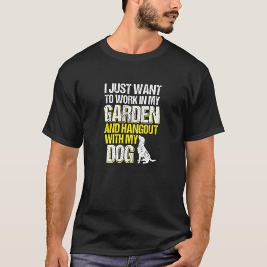 私の犬のガーデニングと庭の二日酔い Tシャツ (正面)