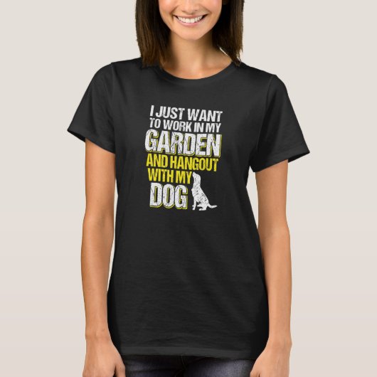 私の犬のガーデニングと庭の二日酔い Tシャツ (正面)