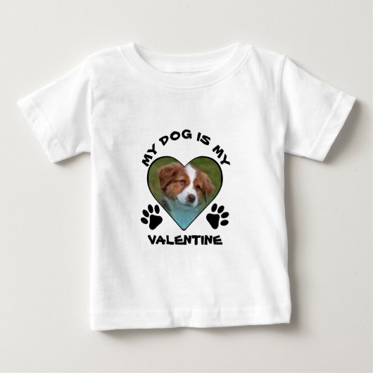 私の犬はバレンタイン | 心形カスタム写真 ベビーTシャツ (正面)
