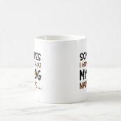 私の犬は私に名前をつけた コーヒーマグカップ (中央)