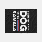 私の犬もカマラが嫌いだ フリースブランケット (正面(横))