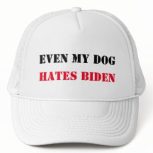 私の犬もバイデン氏Tシャツが嫌いだ