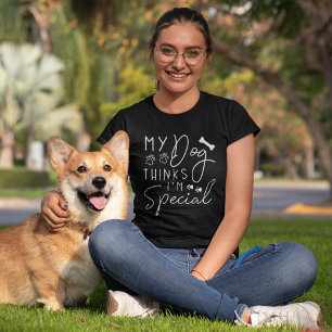 私の犬考えは特別だ Tシャツ