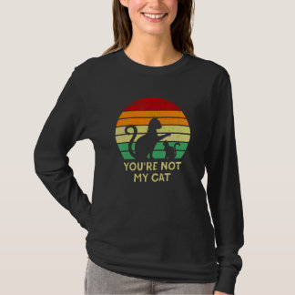 私の猫じゃないですよ 引きこもり猫 反社会的な子猫 Tシャツ