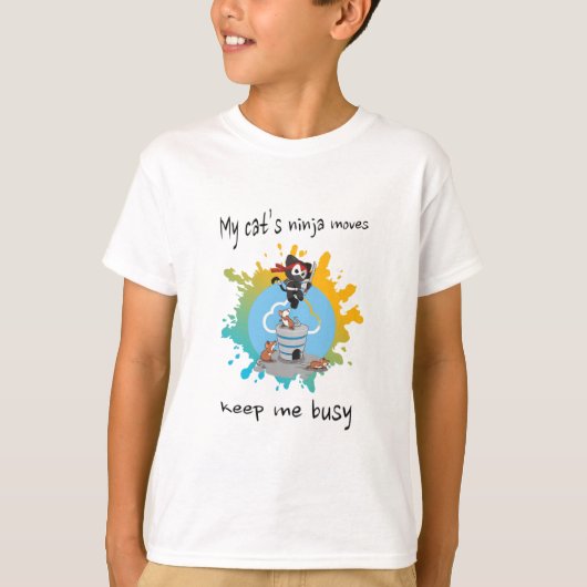 私の猫の忍者は私の保アスレックの忙し猫を動かす Tシャツ (正面)
