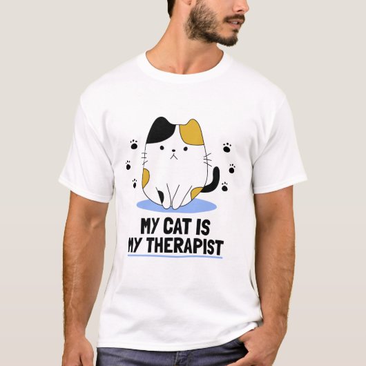 私の猫はセラピスト Tシャツ (正面)