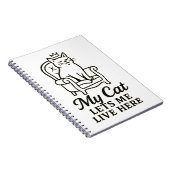 私の猫は私を住まわせてくれる – おもしろい猫好きアート ノートブック (右側)