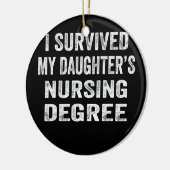 私の生き延び娘の看護の学位 セラミックオーナメント (左)