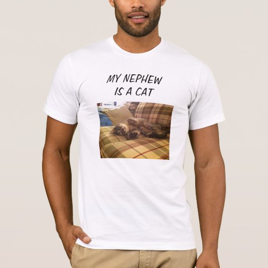 私の甥は猫です Tシャツ (正面)