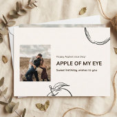 私の目の中のリンゴ オーダーメイド誕生日写真カード カード