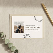 私の目の中のリンゴ カスタム誕生日写真カード カード