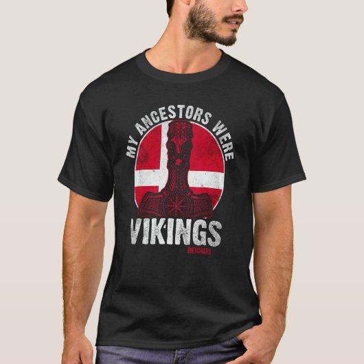私の祖先はデンマークバイキングの祖先だった Tシャツ (正面)