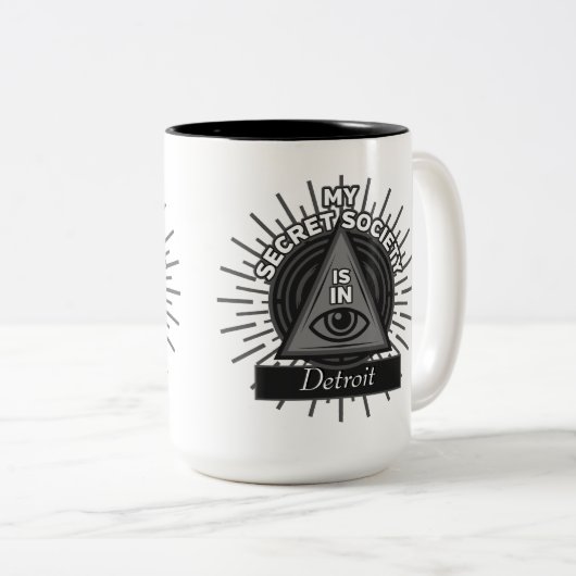私の秘密の社会はイルミナティにある ツートーンマグカップ (正面右)