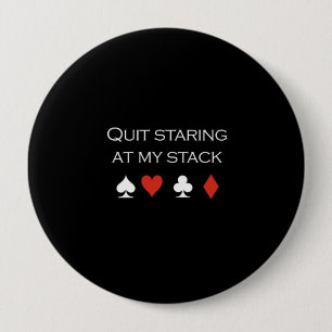 私の積み重ねのTシャツの白を凝視するQuit 缶バッジ