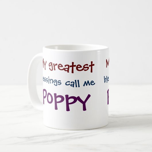 私の素晴らし恵みは私をポピーコーヒーマグと呼ぶ コーヒーマグカップ (正面左)