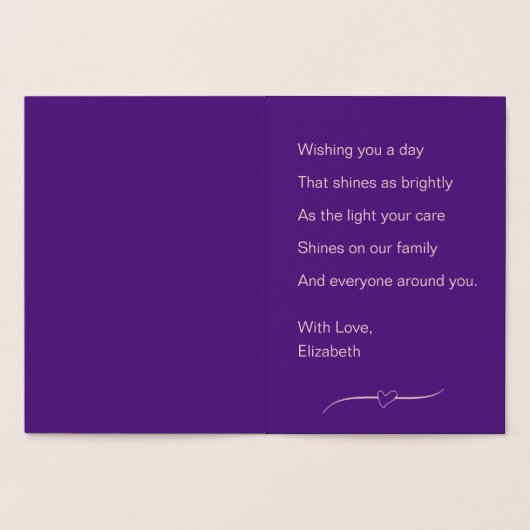 私の義理の娘への母の幸せな日パープルと 箔カード (内部)