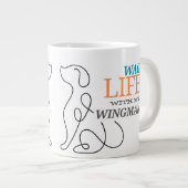 私の翼マン犬の所有者とWag生活 ジャンボコーヒーマグカップ (正面右)