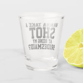 私の花嫁のメイドを狙って撃ちたい ショットグラス (裏面)