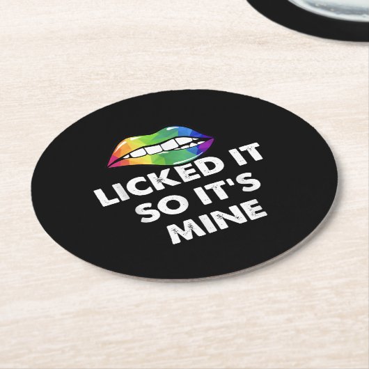 私の虹の唇LGBTにそれを舐めおもしろいた ラウンドペーパーコースター (アングル)