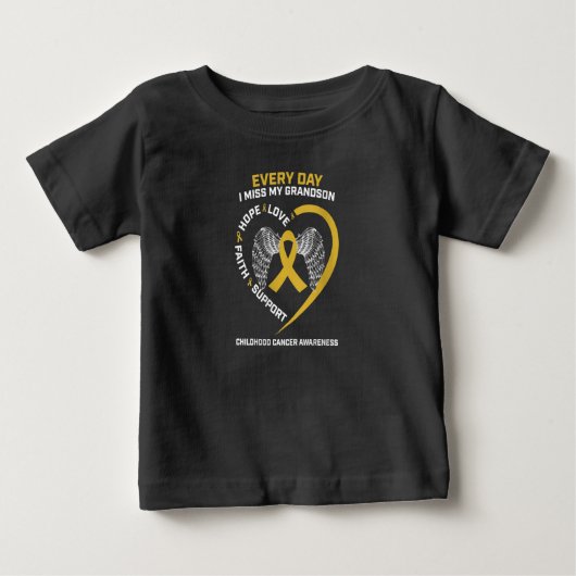 私の記憶の中の女性恋しく思孫の子供時代の贈り物 ベビーTシャツ (正面)