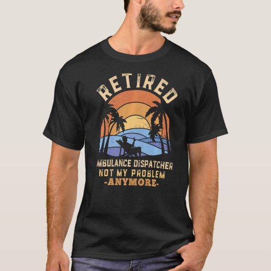 私の退職した問題ではない救急隊員 Tシャツ (正面)