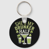 私の酔っ払い半分のSt patricksの一致するカップルを見る キーホルダー (正面)