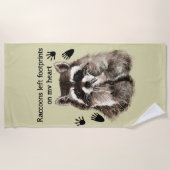 私の離れハートにアライグマの足跡 ビーチタオル (正面)