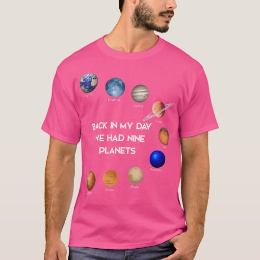 私の頃は、9つの惑星系太陽のがあった Tシャツ (正面)