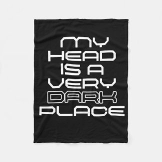 私の頭は非常に暗い場所のステッカーだ フリースブランケット