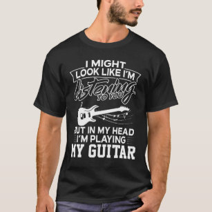 私の頭部で私は私のギターを演奏しています Tシャツ