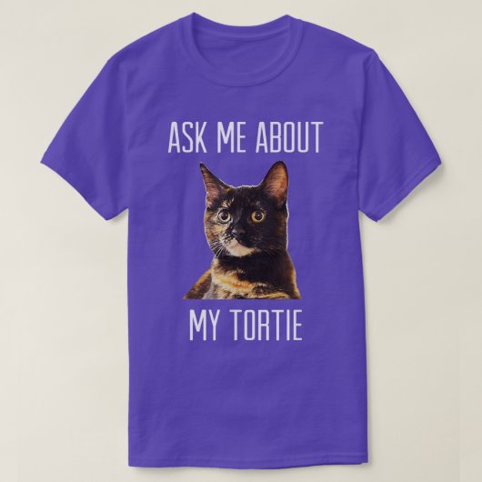 私の頼トライのカメ猫のダークについて Tシャツ (デザイン正面)