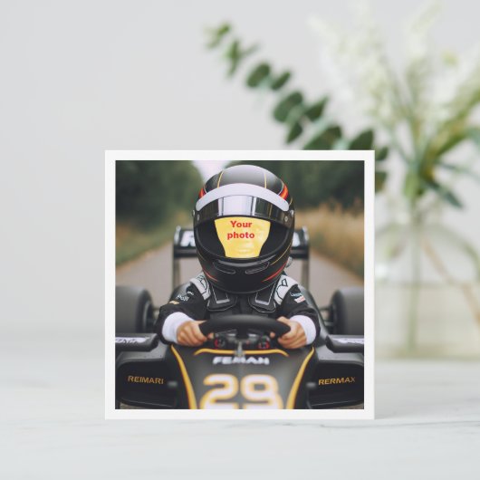 私の顔を写真、黒いレーシングカーに置く カード (スタンド正面)