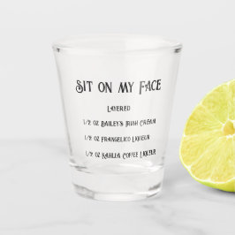 私の顔ノベルティショットグラスに座る ショットグラス