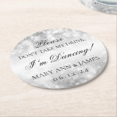 私の飲み物を取らないで下さい! きらめくライトに銀を着せて下さい ラウンドペーパーコースター (アングル)