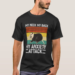 私の首の背中の私の不安アタックラットマウスおもしろい Tシャツ