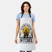私の魔女たちとのハロウィン ヴィンテージデザイン_1 エプロン (着用した状態)