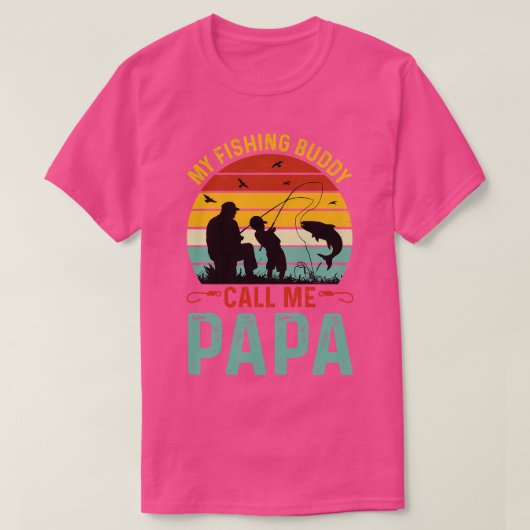 私の魚釣り仲間は私をパパと呼ぶ Tシャツ (デザイン正面)