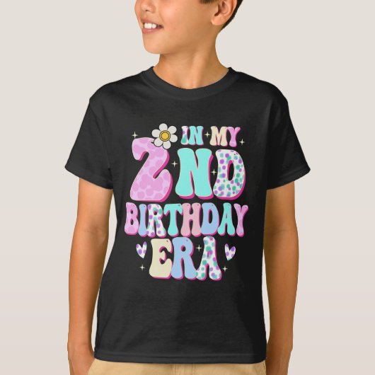 私の2歳の誕生日で女の子2日目2歳 Tシャツ (正面)