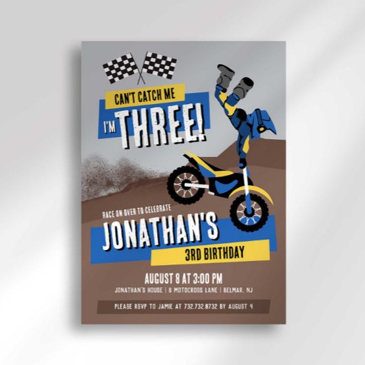 私の3歳のバースデーは、3輪のオフロードバイクでキャッチミー！ 招待状