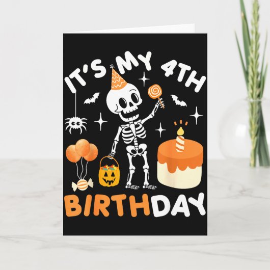 私の4歳の誕生日 - かわいいハロウィンのスケルトンの4歳の誕生日 カード (正面)