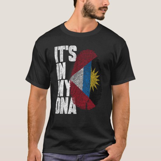 私のDNAアンティグアのヒスパニックのアンティグア国旗の中にある Tシャツ (正面)